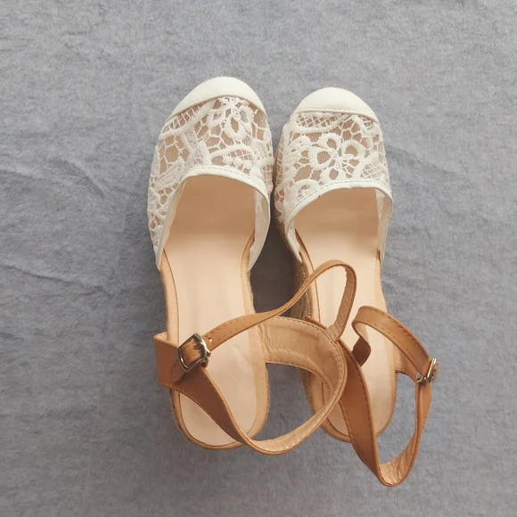 Womens platforms sandals. - Picture 1 of 6